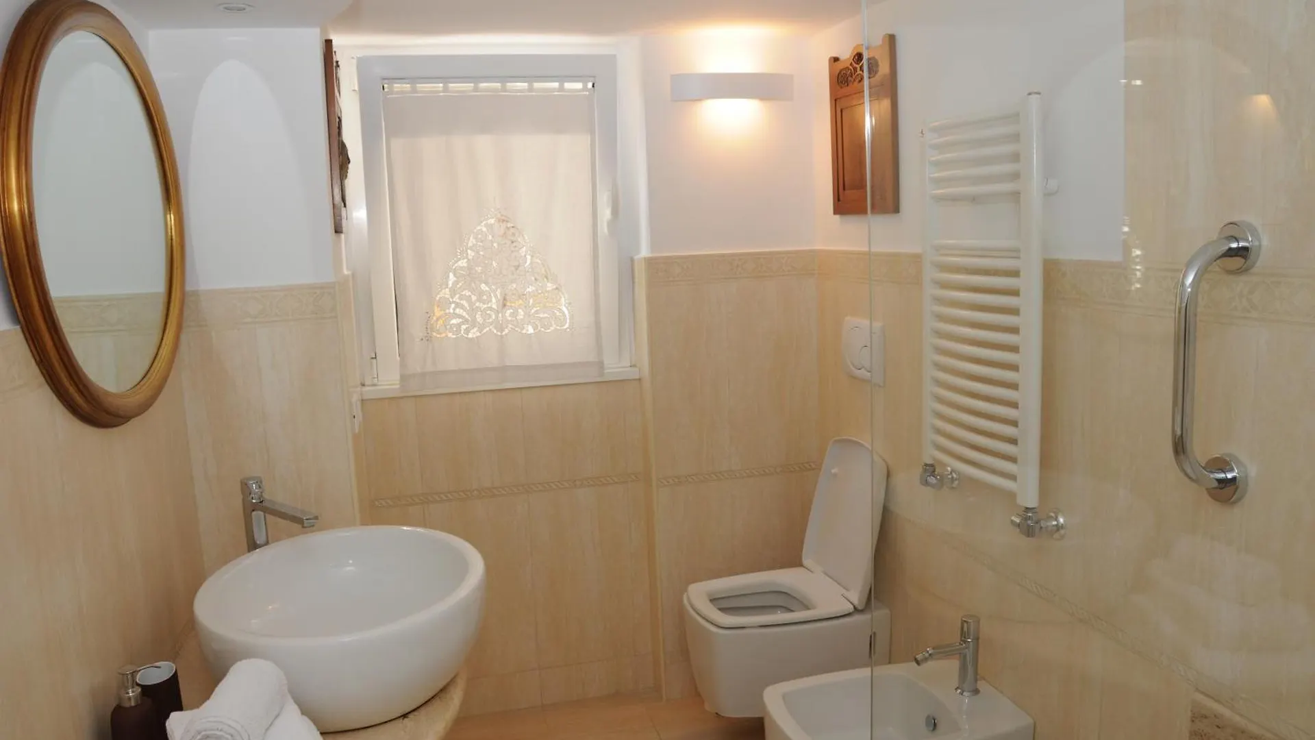 A Casa Di Lu, Al Colosseo - Guest House Ρώμη Διαμέρισμα